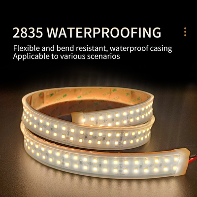 しずくの袖SMD 2835 LEDのストリップの屋外の適用範囲が広いリボンは防水します