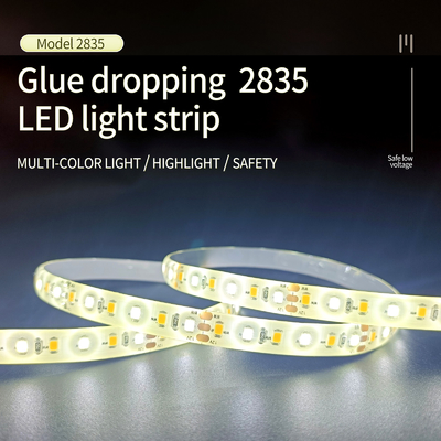ゴム製防水を滴らせる二重色SMD 2835 LEDのストリップ12vの低電圧60-120ランプ